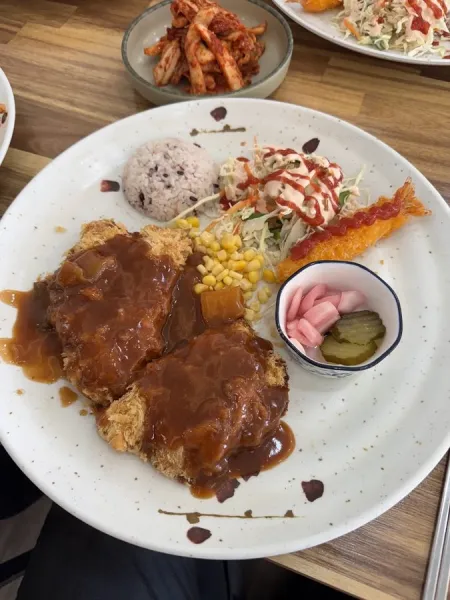 Tteurak Jemyeonso
