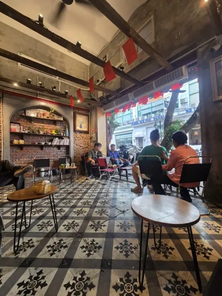 O Tree Cafe