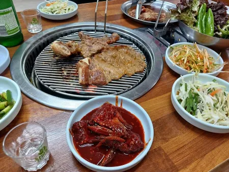 Janggun Charcoal Bul Dwaeji Galbi
