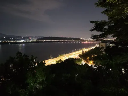 小岳樓