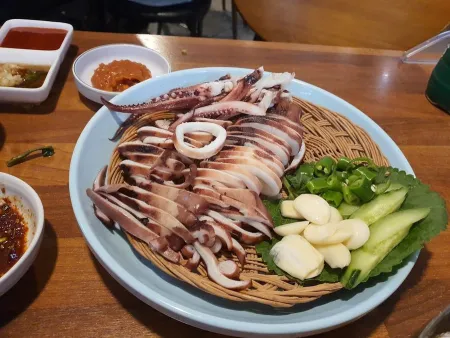 Seyeon Kalguksu