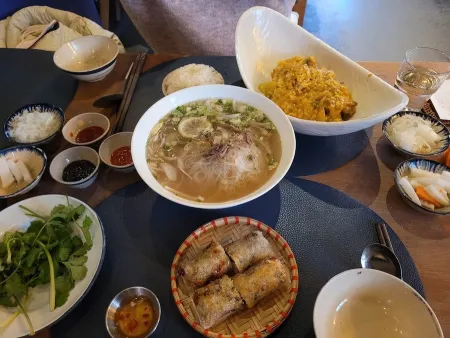 불당호치민