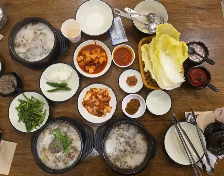 Yeongmalri Sundaegukbap