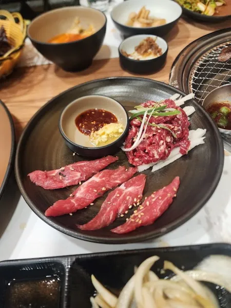 Hyeona Ne Yangcheol Gui