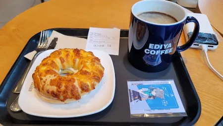 Ediya Coffee Busan Gijang Library Branch