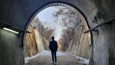 색현터널